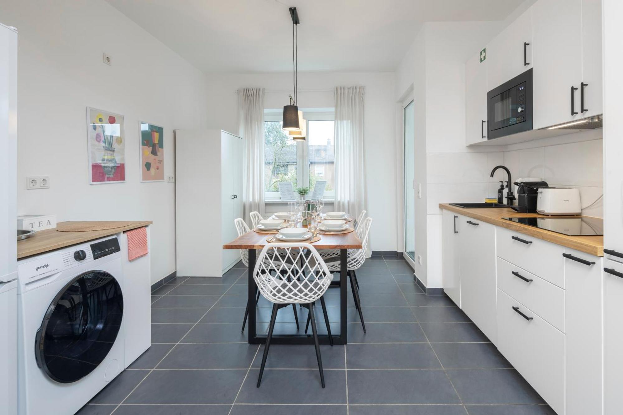 Olive Apartments - 2X Kingsize Betten - Sehr Zentral Leverkusen Zewnętrze zdjęcie