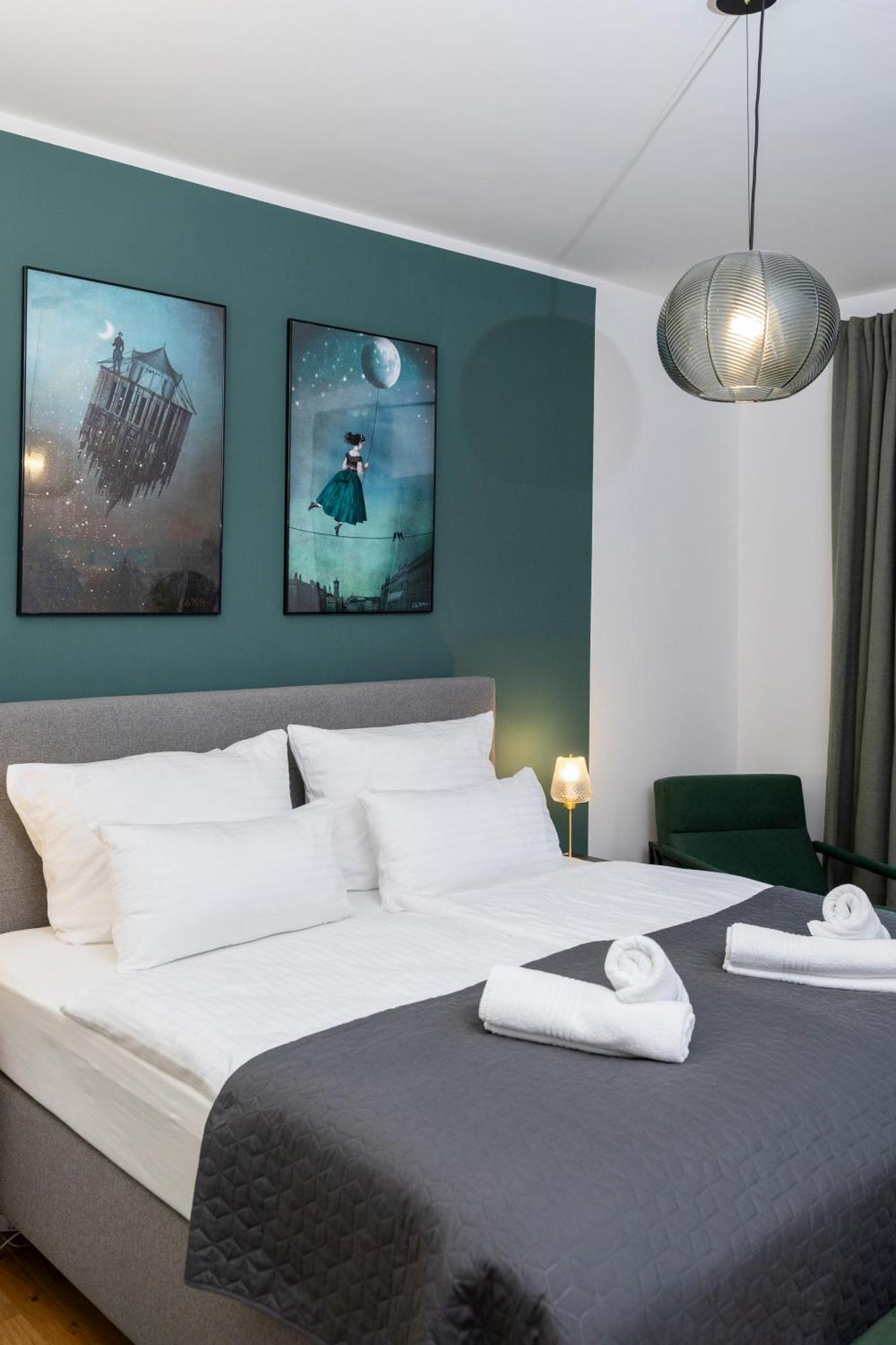 Olive Apartments - 2X Kingsize Betten - Sehr Zentral Leverkusen Zewnętrze zdjęcie